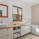 Anima By 4*