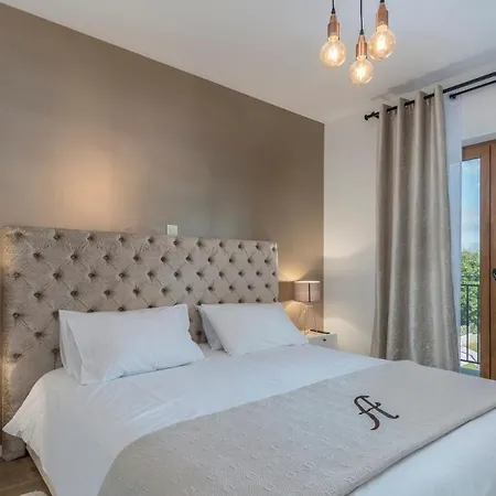 Guest house Anima By 4*